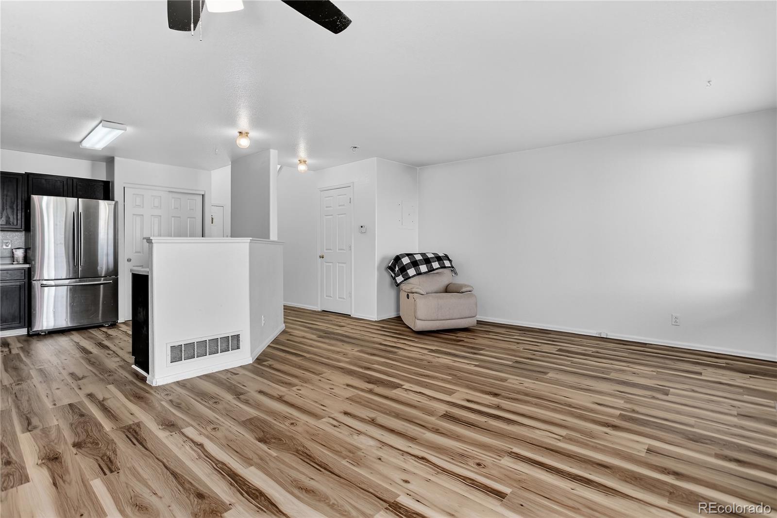 MLS Image #6 for 1295 s zeno circle,aurora, Colorado