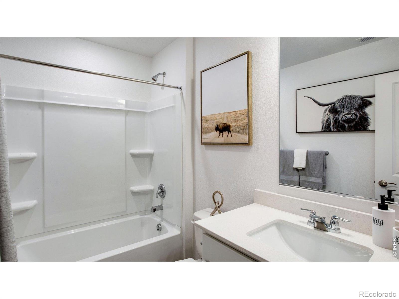 MLS Image #16 for 930  red star lane,johnstown, Colorado