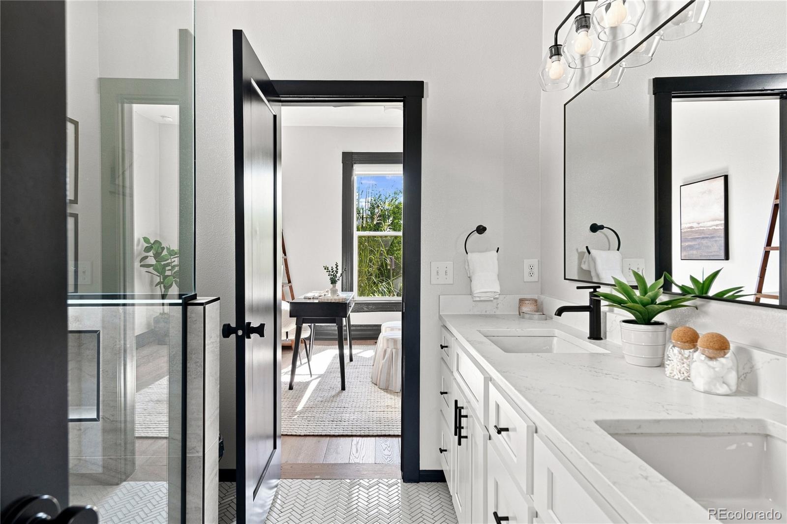 MLS Image #18 for 2317  julian street,denver, Colorado