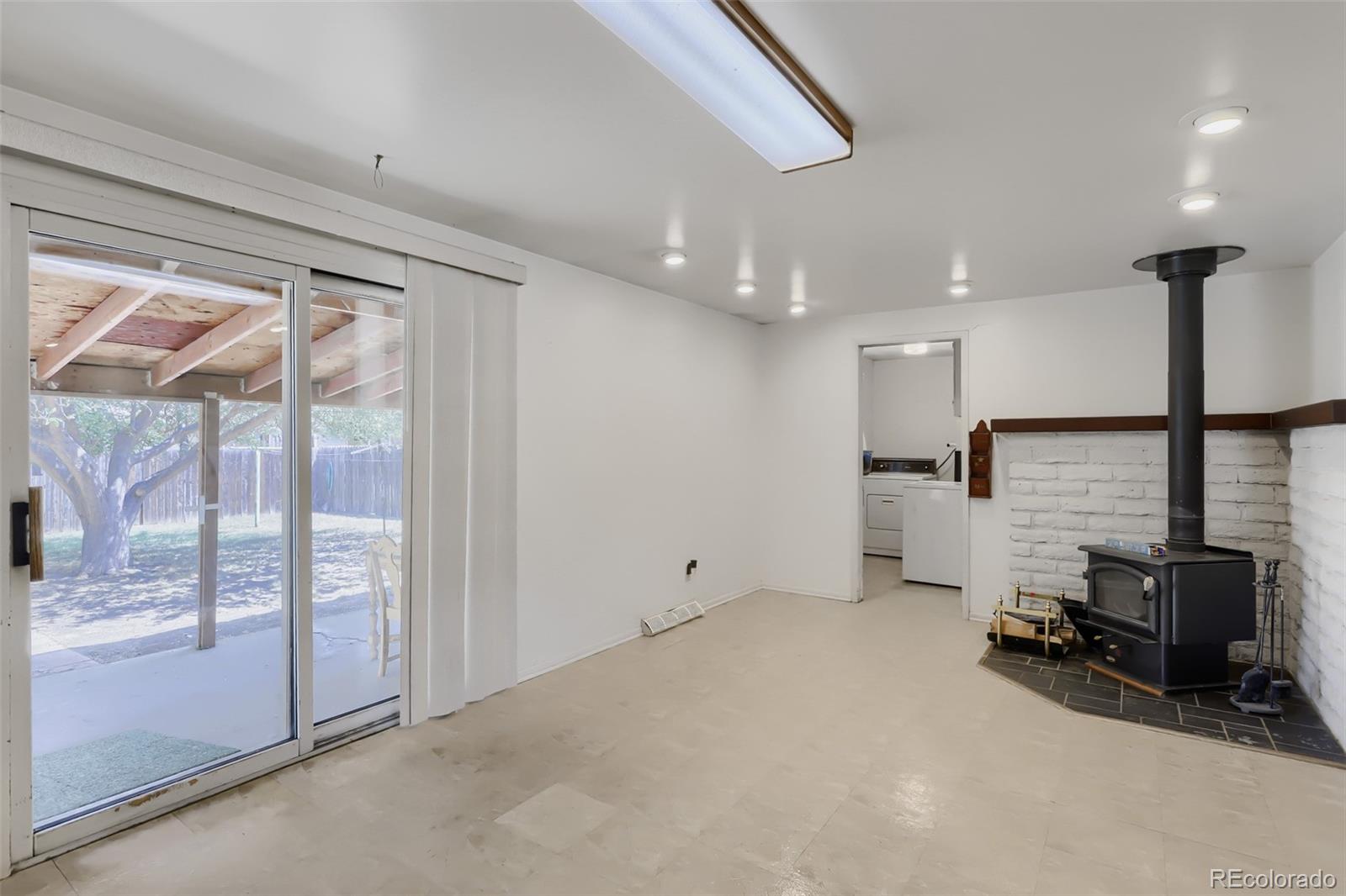 MLS Image #12 for 350 s pierce street,denver, Colorado