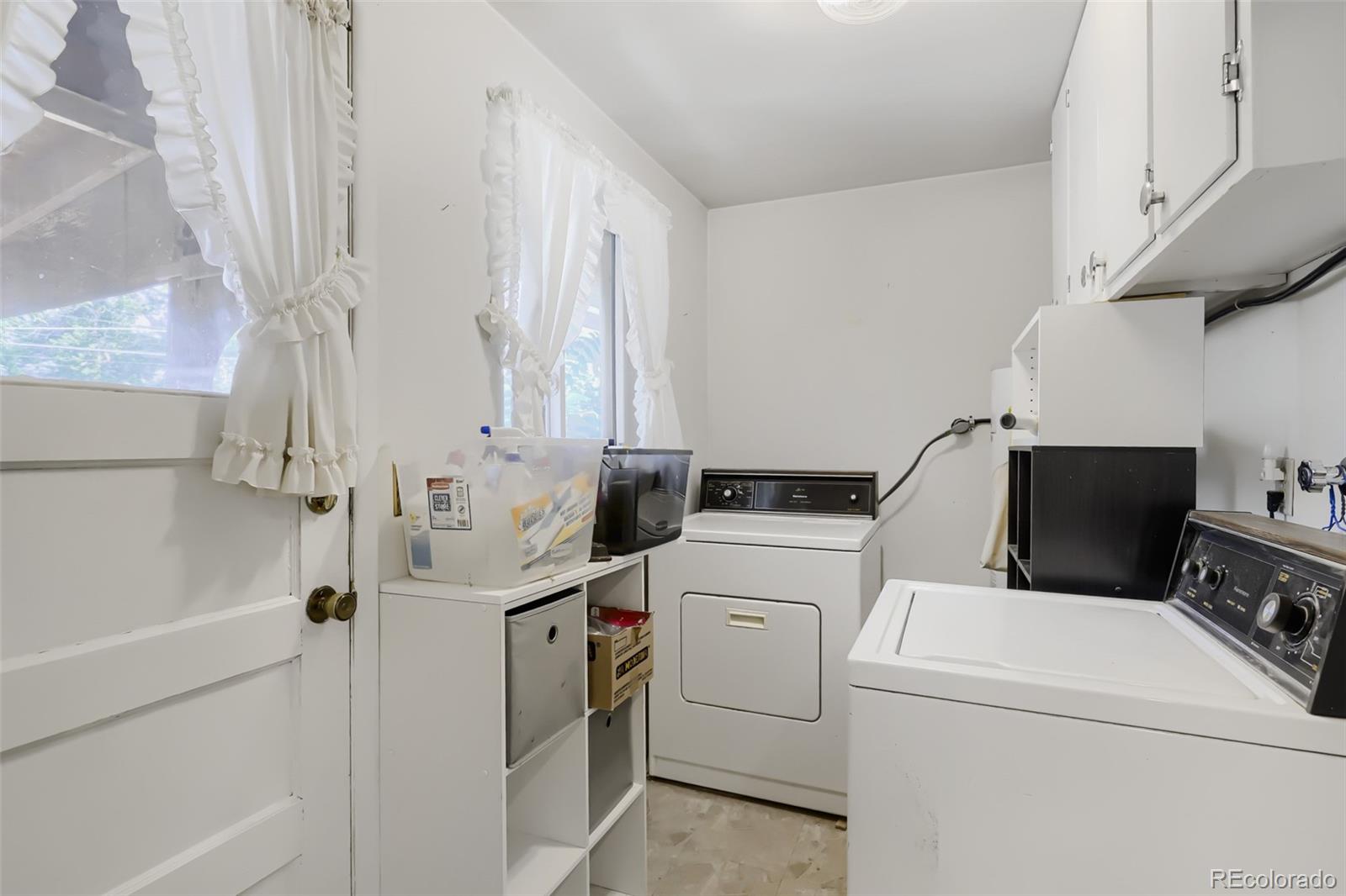 MLS Image #16 for 350 s pierce street,denver, Colorado