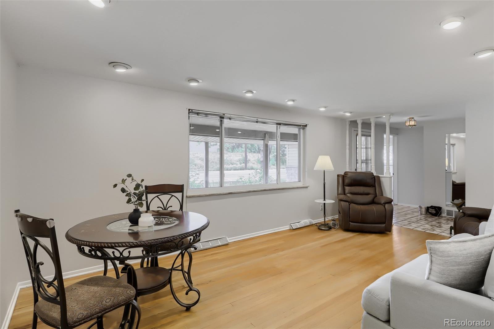 MLS Image #5 for 350 s pierce street,denver, Colorado