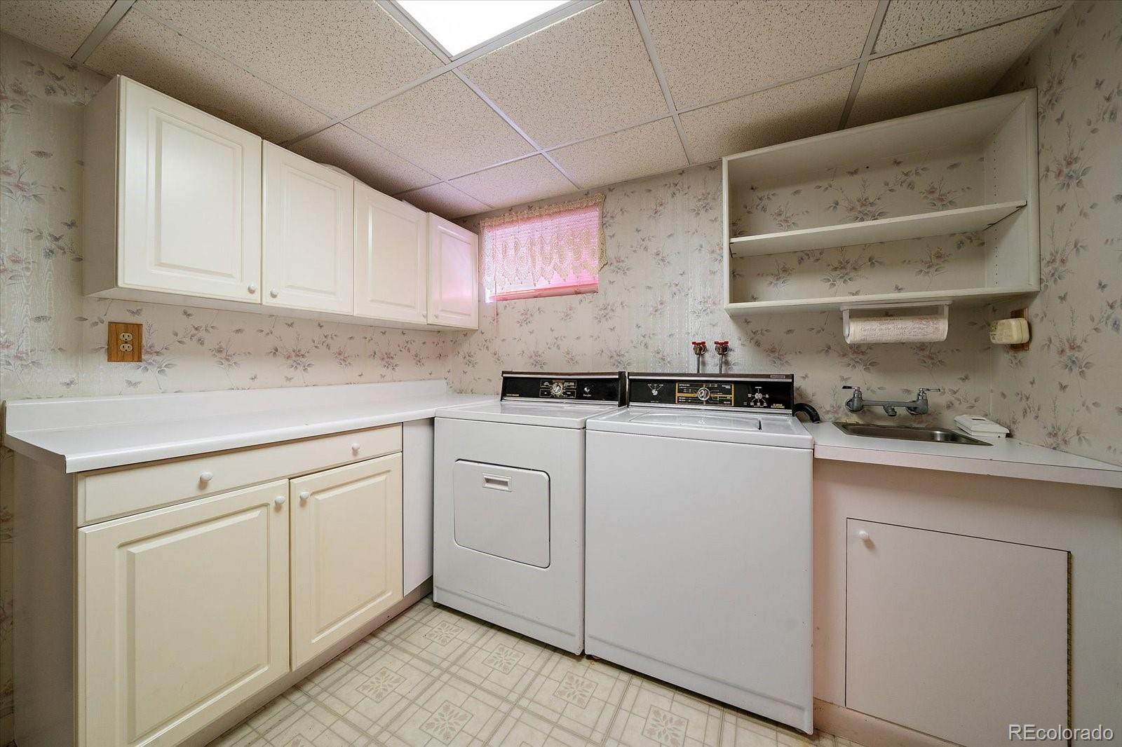 MLS Image #15 for 3180 s utica street,denver, Colorado