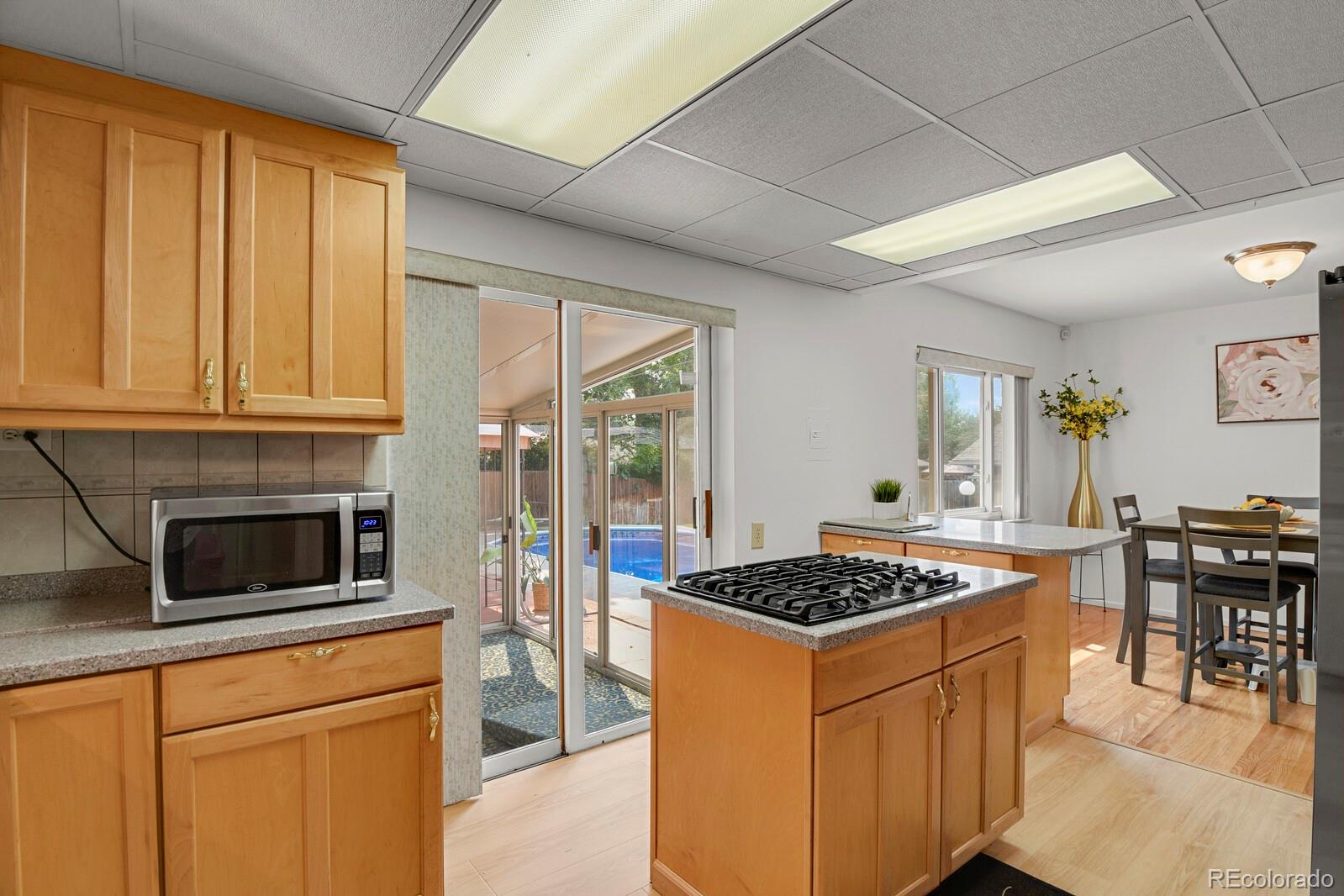 MLS Image #11 for 2834 s zurich court,denver, Colorado