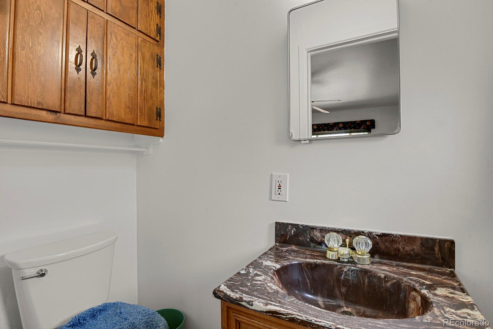 MLS Image #15 for 2834 s zurich court,denver, Colorado