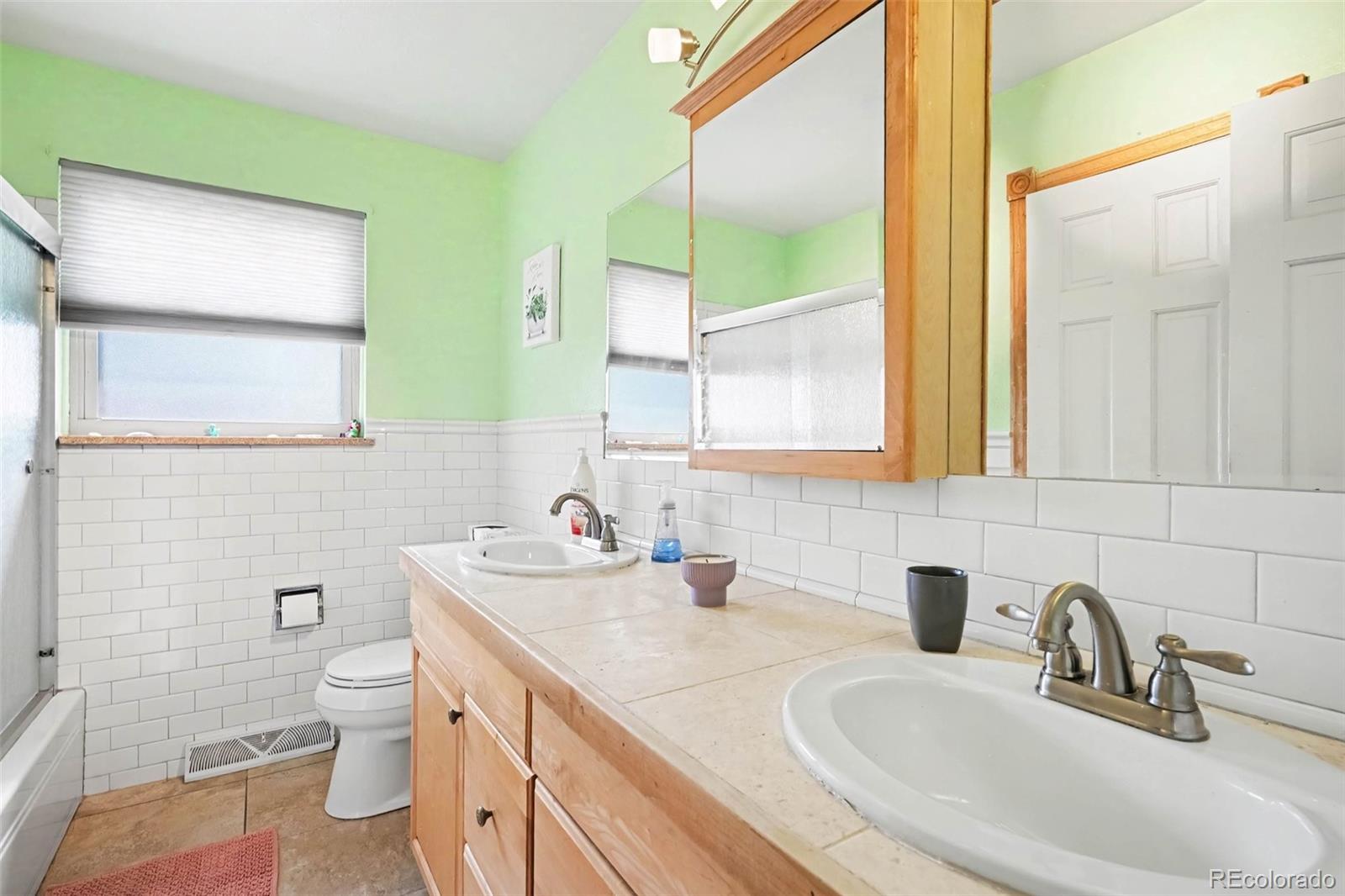 MLS Image #13 for 1483 s balsam street,denver, Colorado