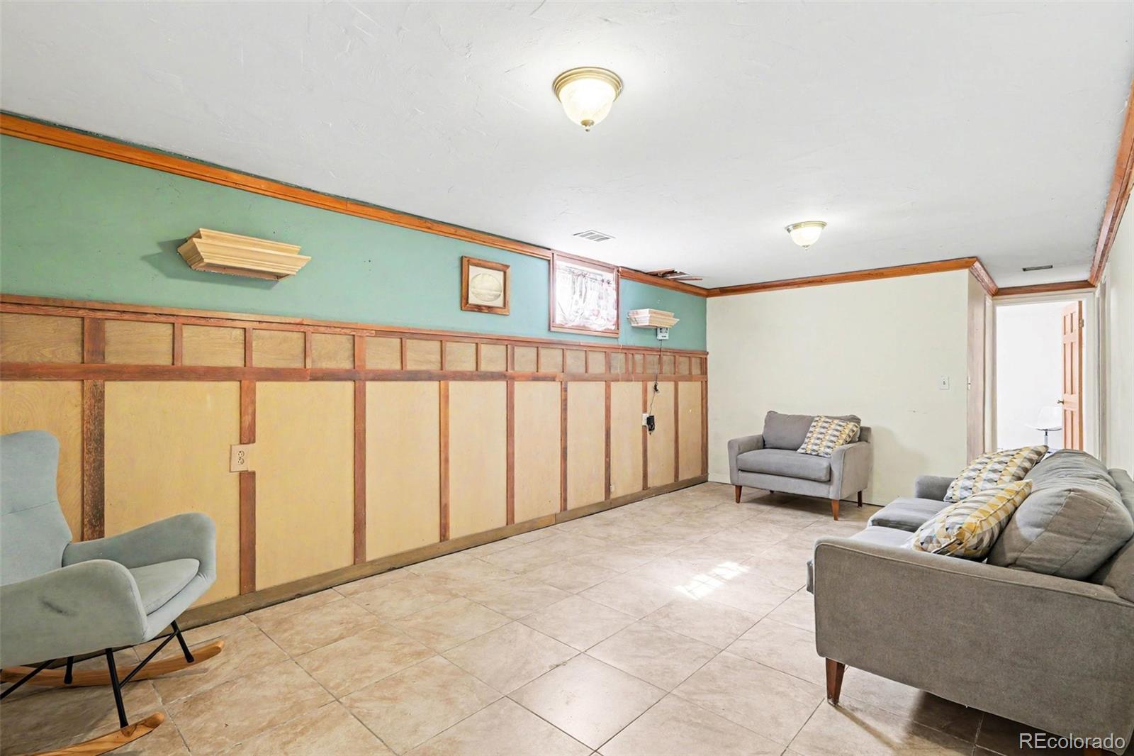 MLS Image #14 for 1483 s balsam street,denver, Colorado