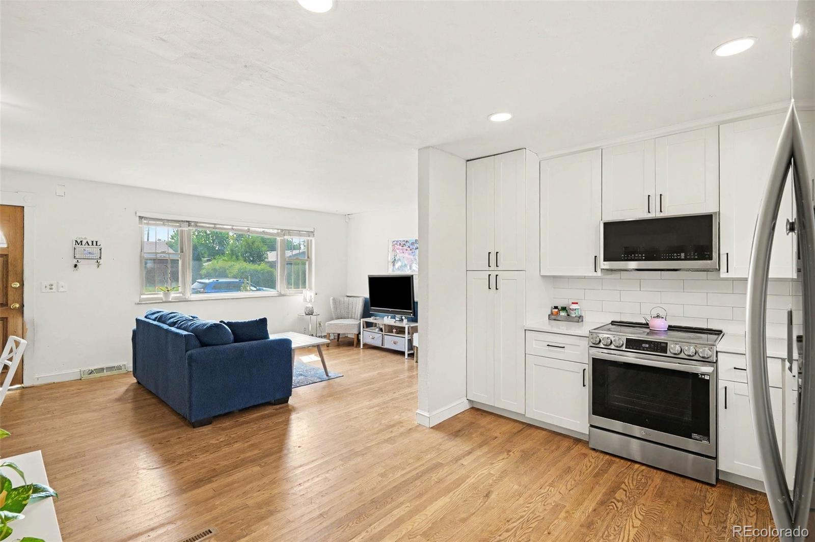 MLS Image #7 for 1483 s balsam street,denver, Colorado