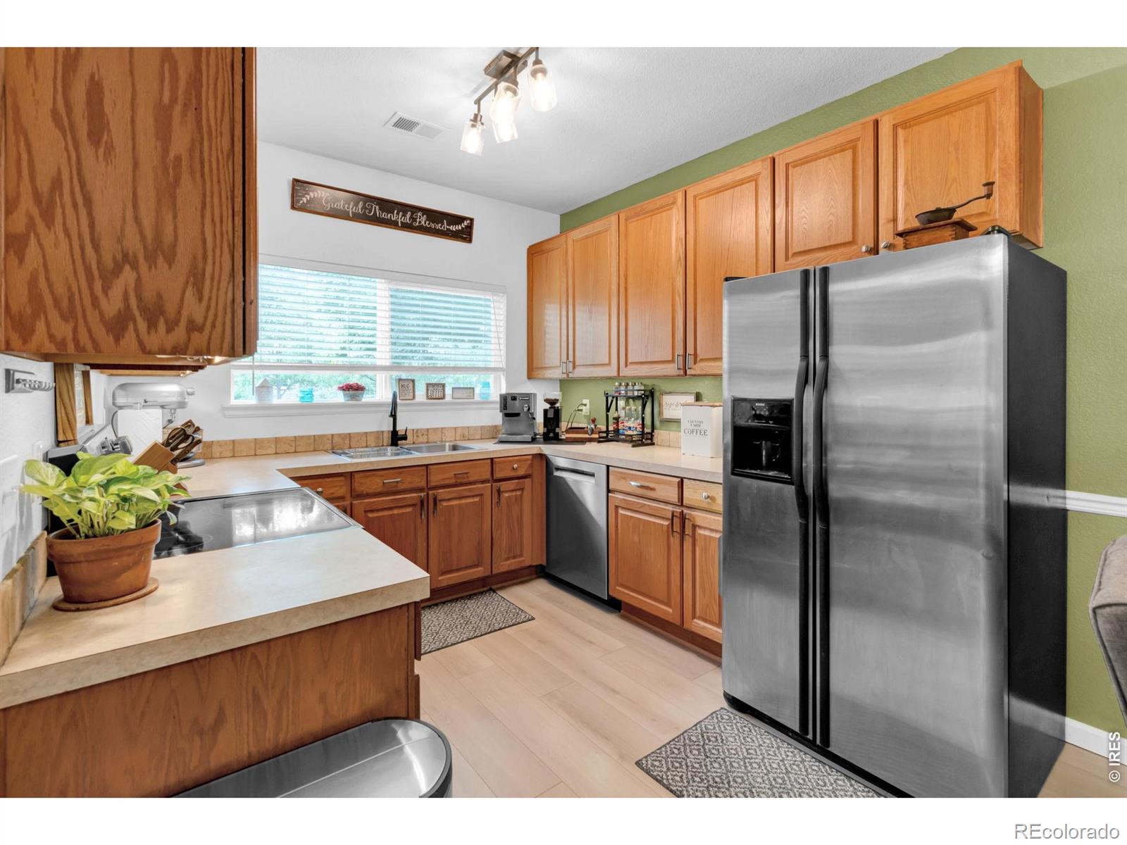 MLS Image #7 for 4715  hahns peak drive,loveland, Colorado
