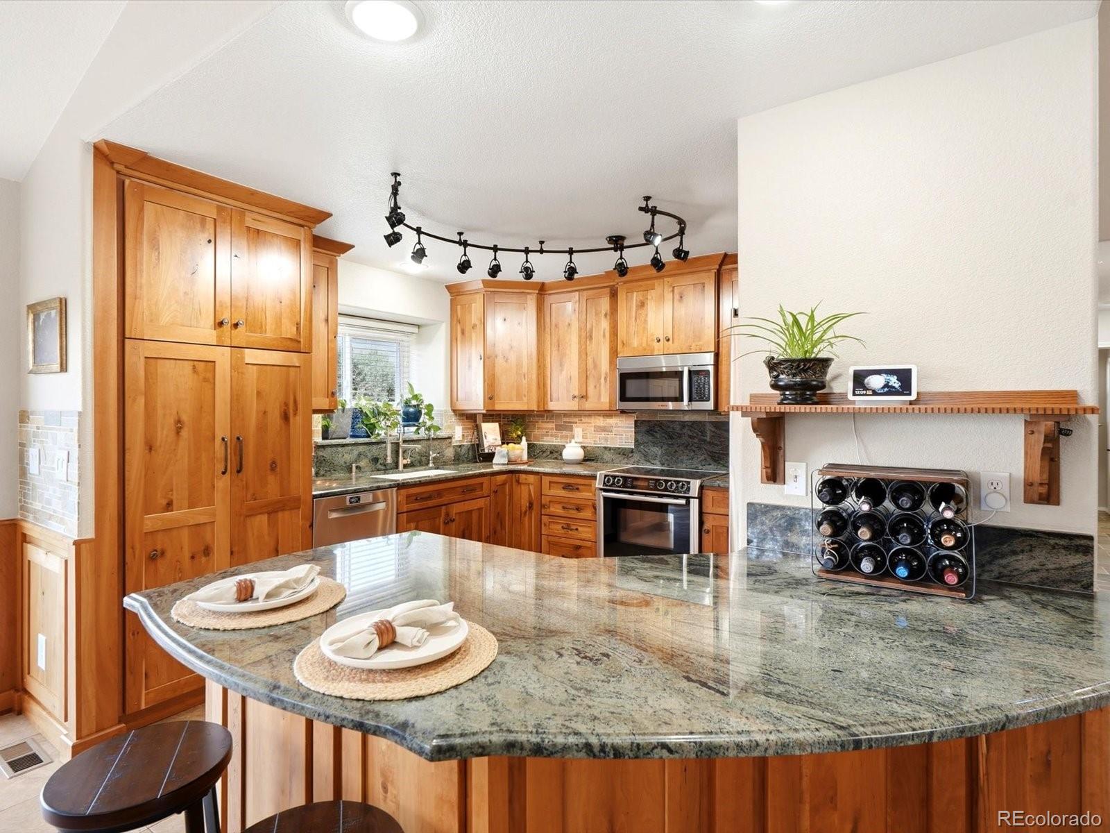 MLS Image #37 for 1960  bluffside terrace,colorado springs, Colorado