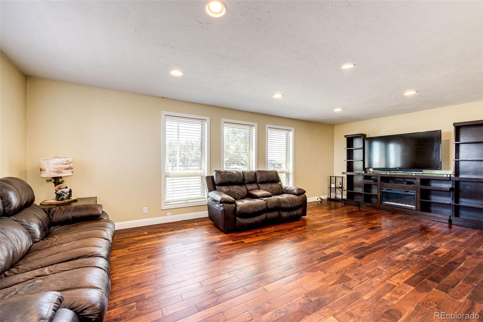 MLS Image #13 for 74100 e county road 22 ,byers, Colorado