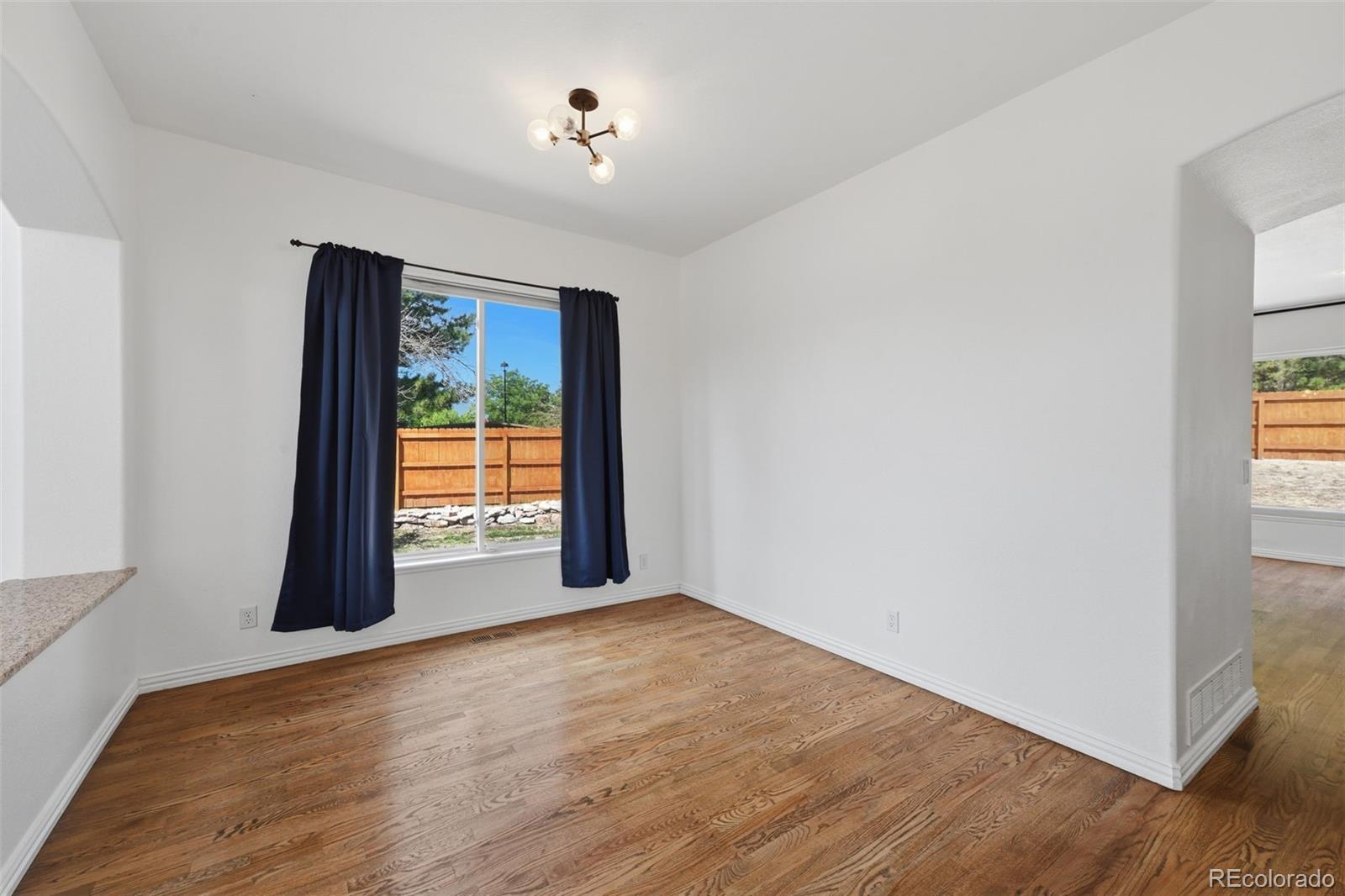 MLS Image #17 for 2010  mulligan drive,colorado springs, Colorado