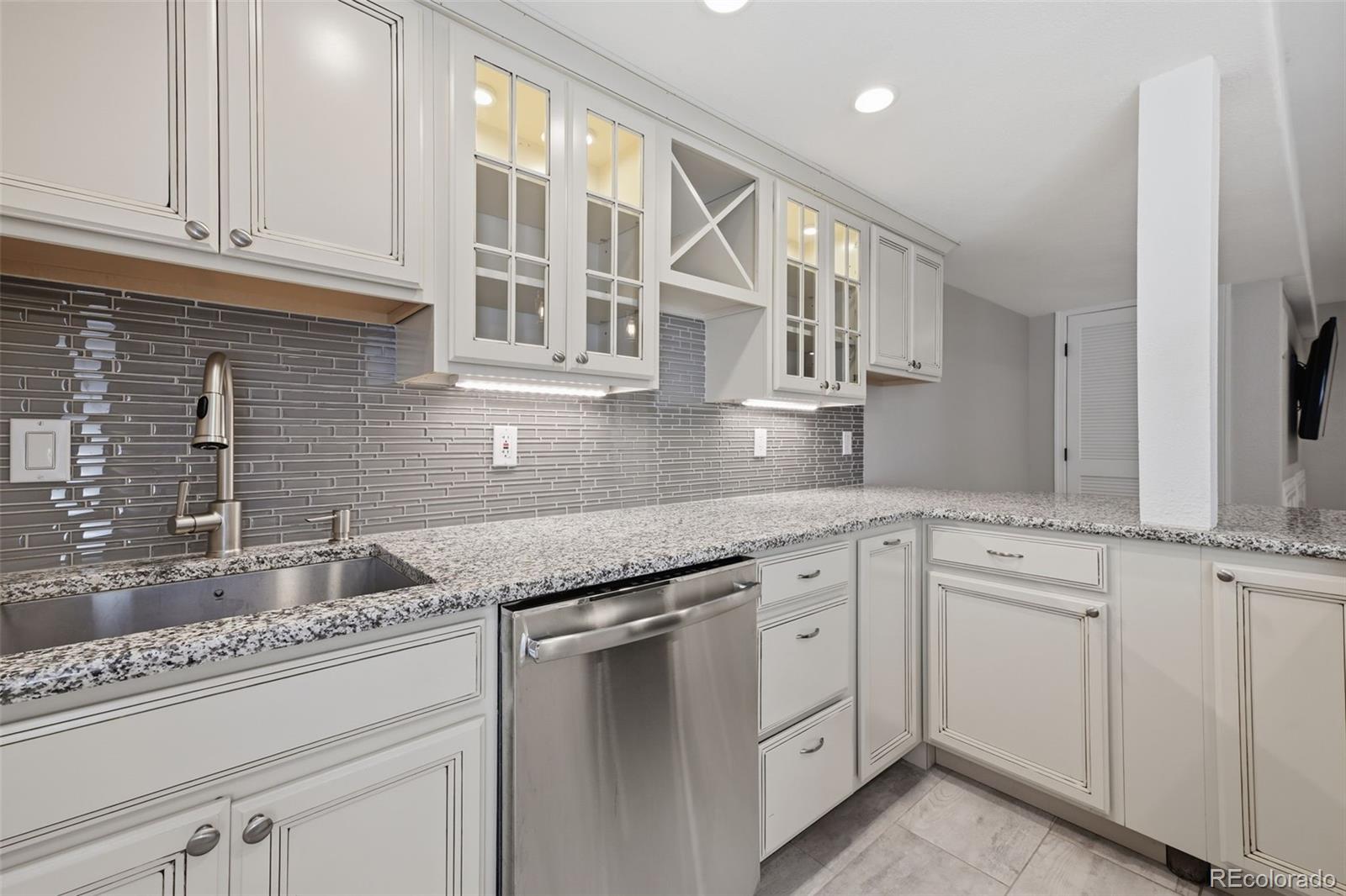 MLS Image #42 for 2010  mulligan drive,colorado springs, Colorado