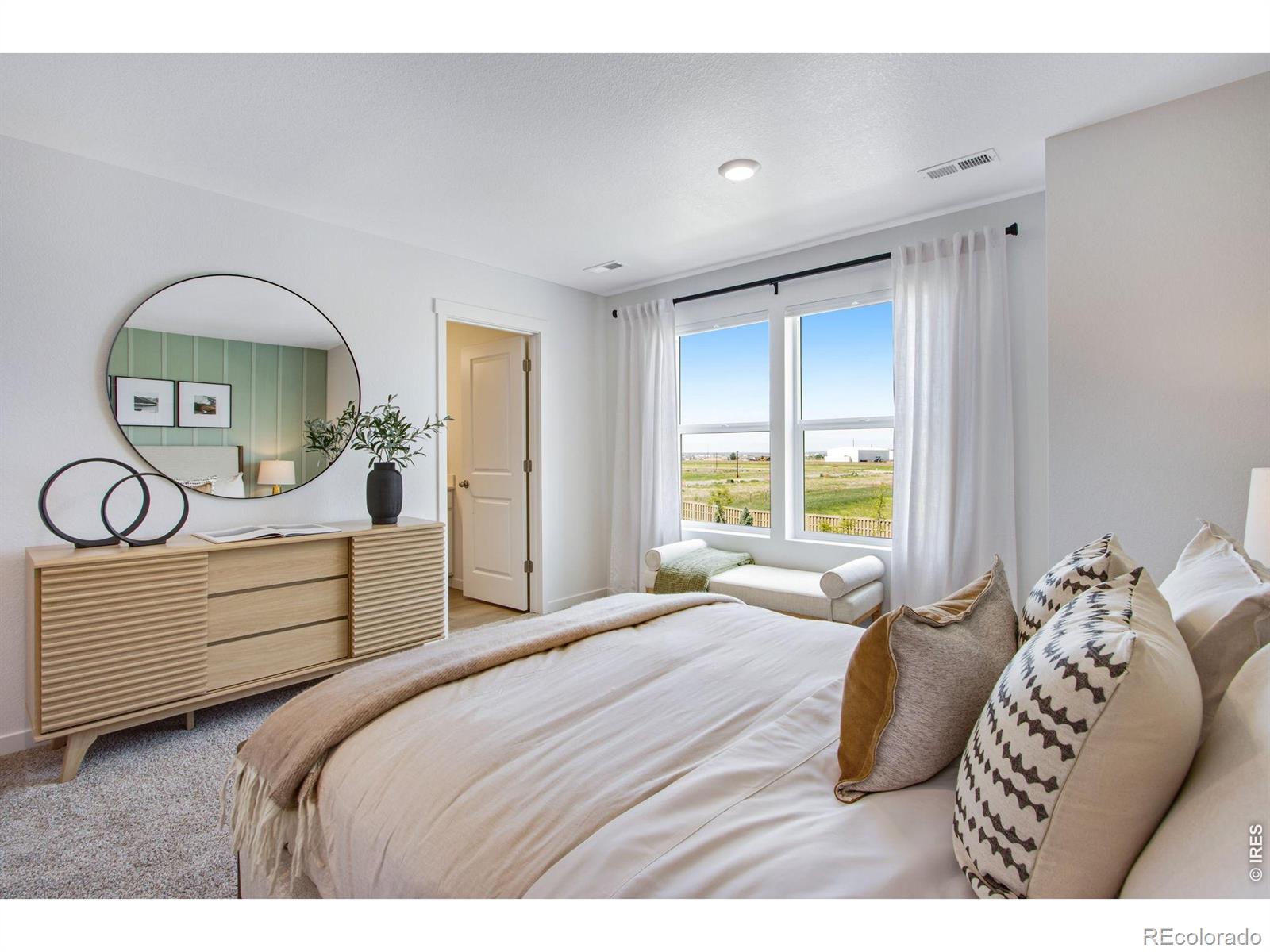 MLS Image #17 for 341  fiord way,severance, Colorado