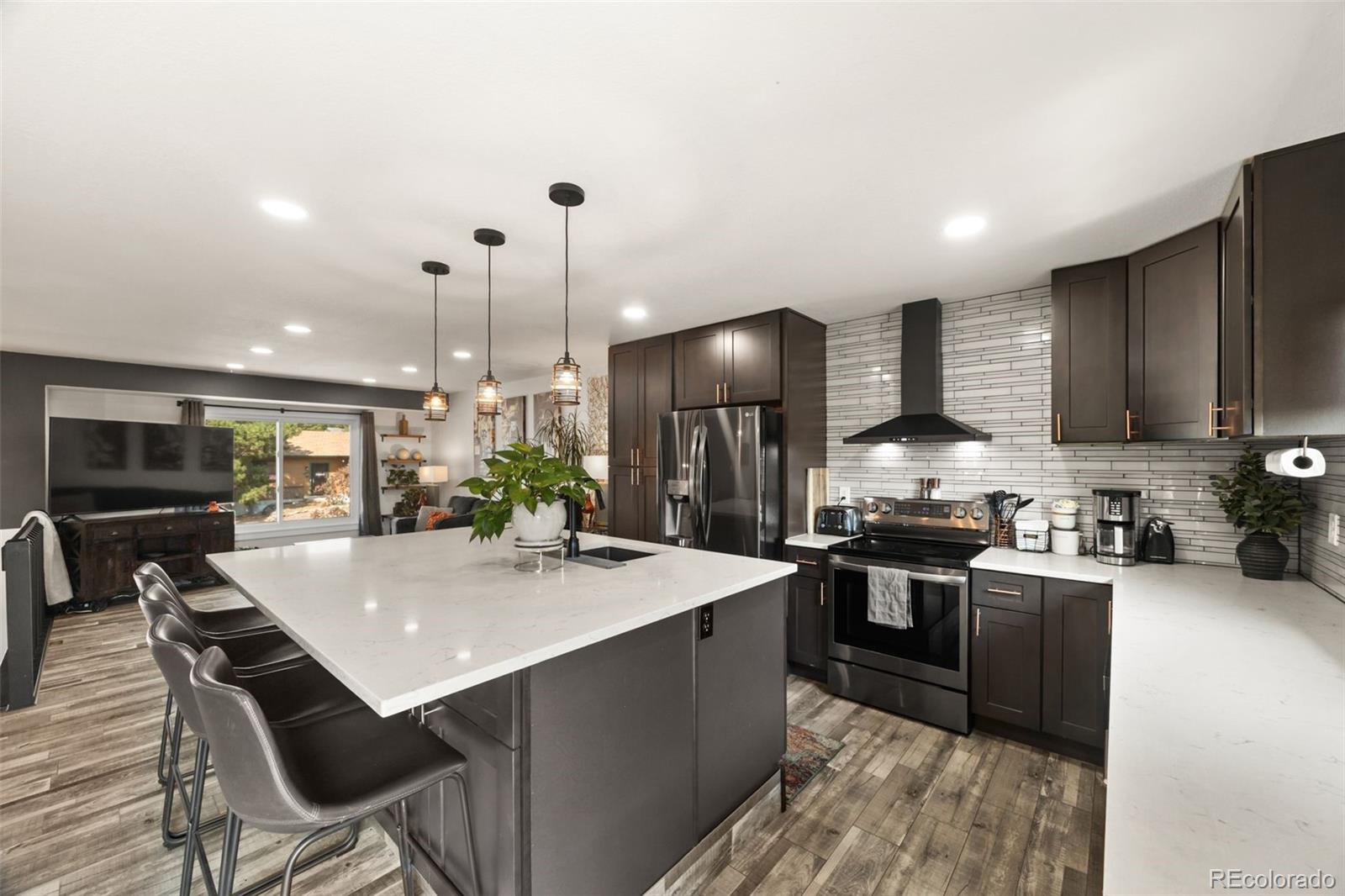 MLS Image #13 for 2366 s eldridge court,denver, Colorado