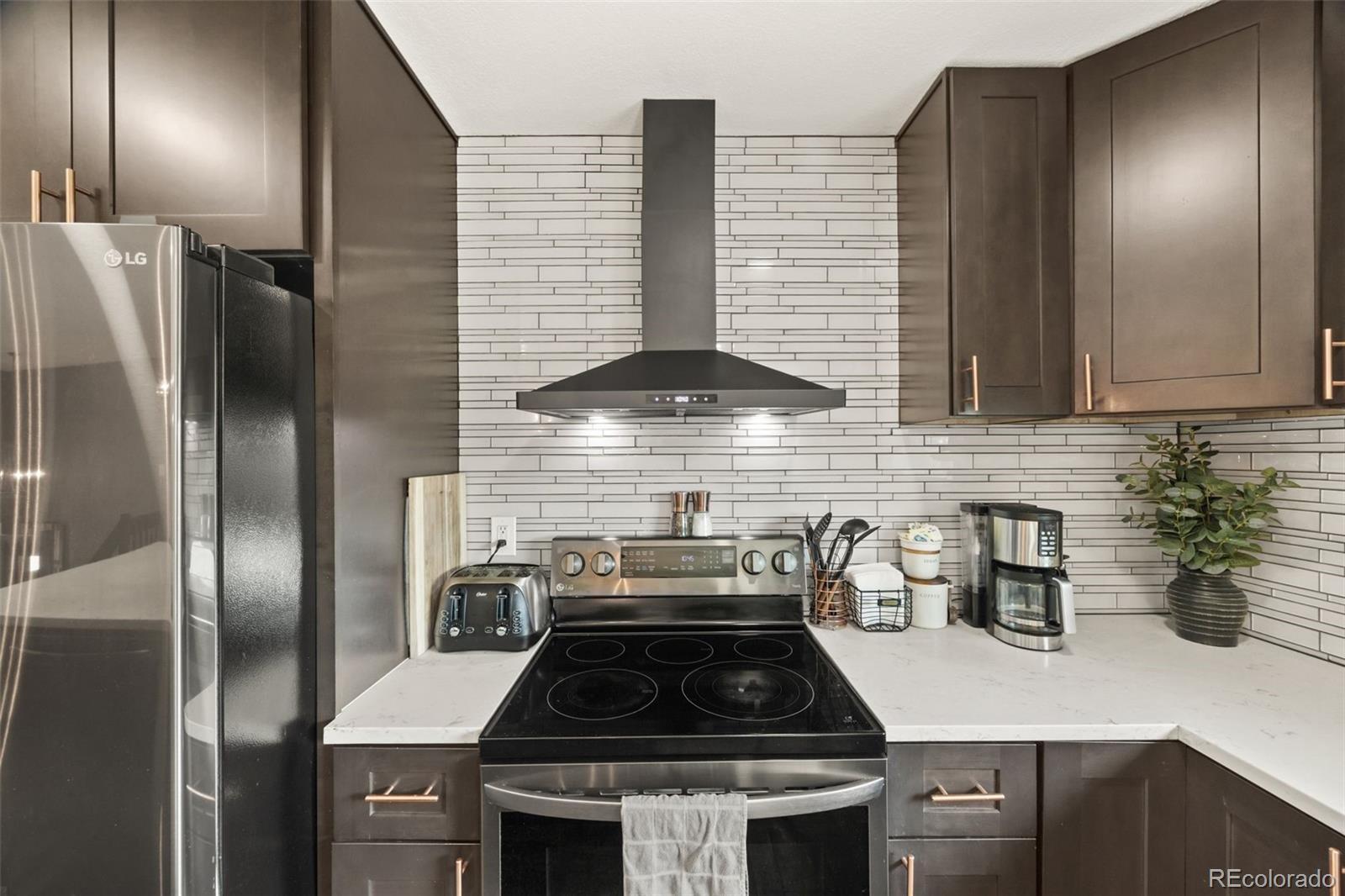 MLS Image #15 for 2366 s eldridge court,denver, Colorado