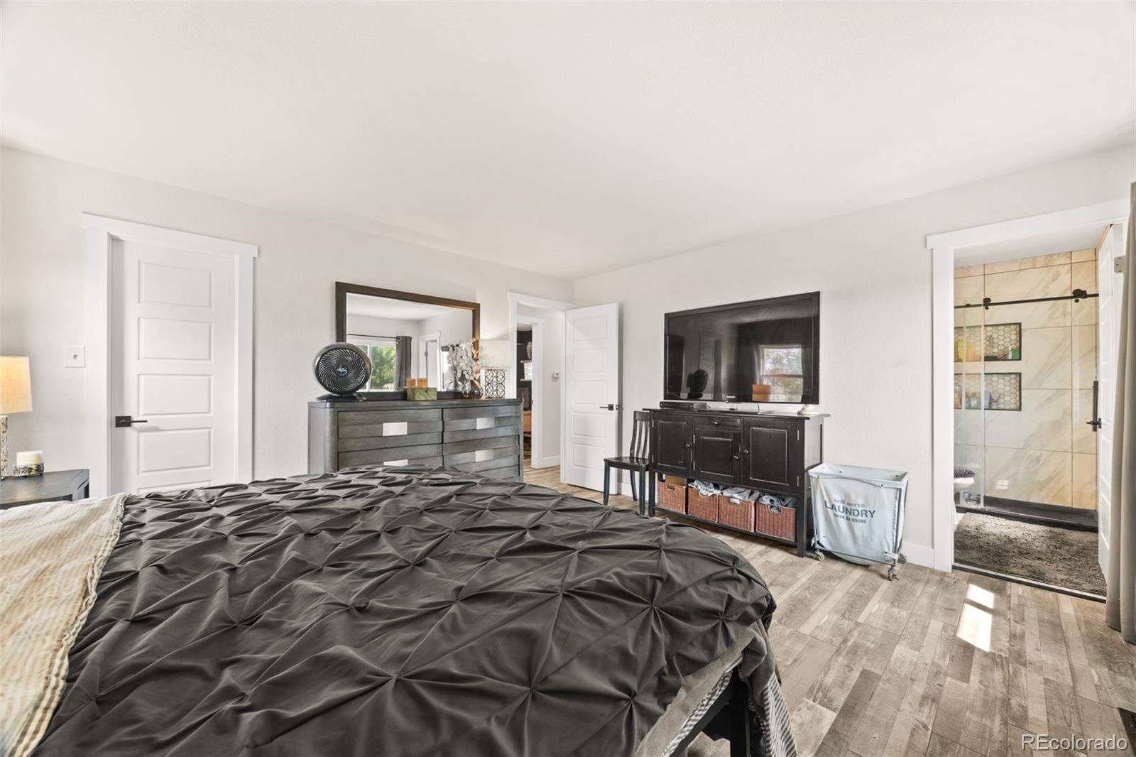 MLS Image #22 for 2366 s eldridge court,denver, Colorado