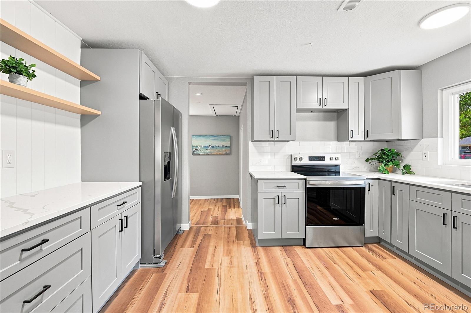 MLS Image #2 for 1364  lima street,aurora, Colorado