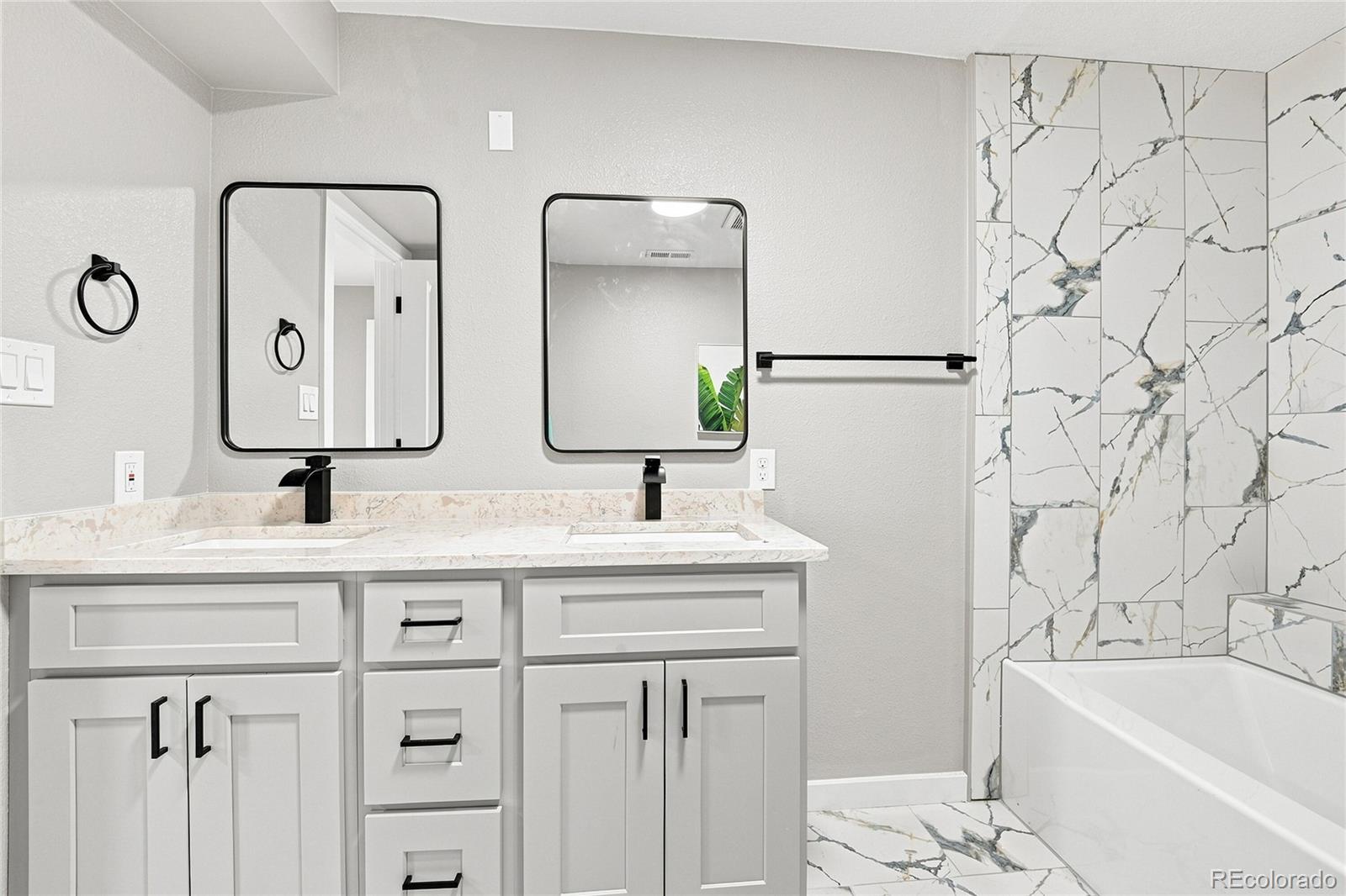MLS Image #4 for 1364  lima street,aurora, Colorado