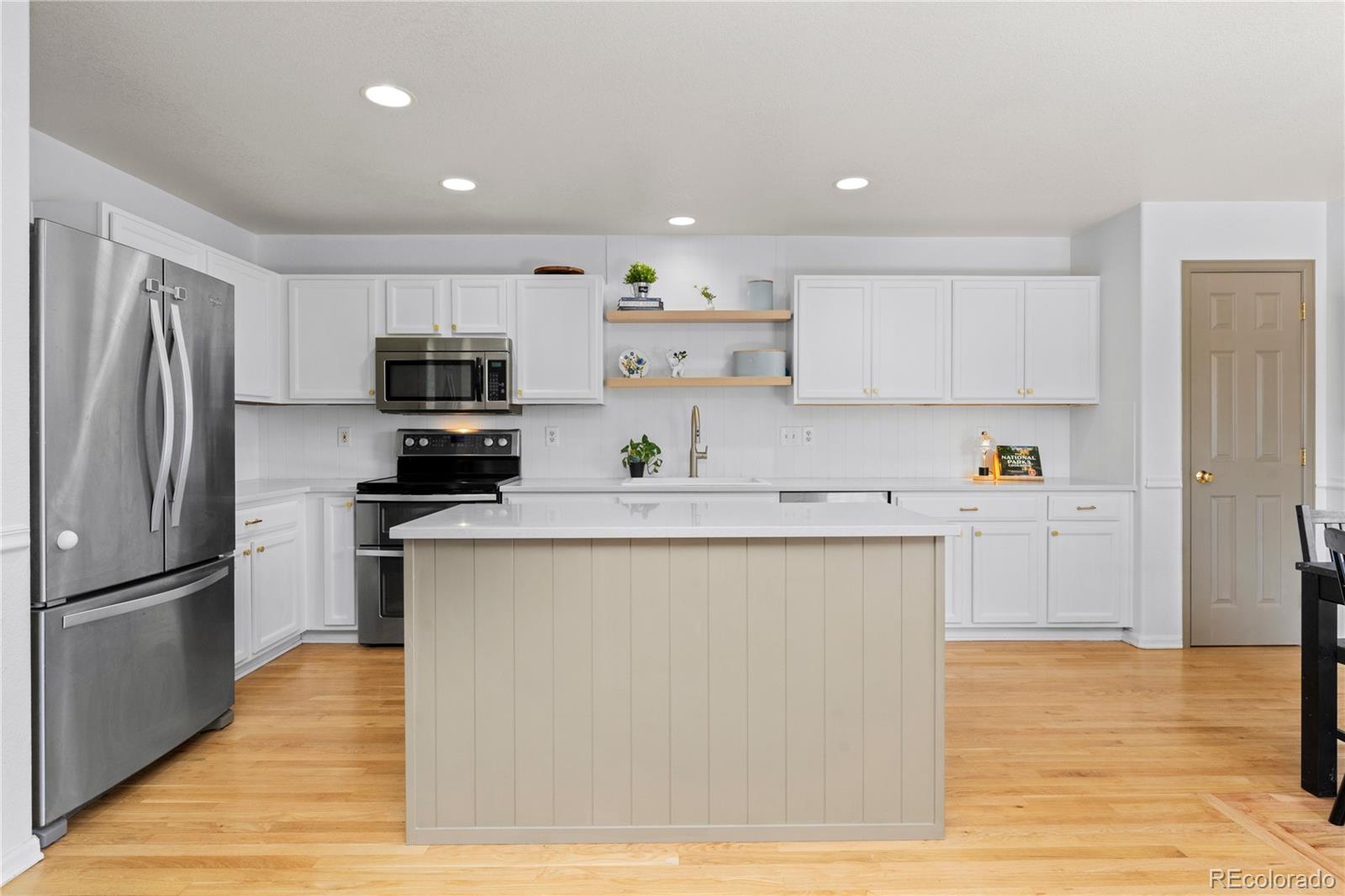 MLS Image #3 for 5350 s picadilly court ,aurora, Colorado