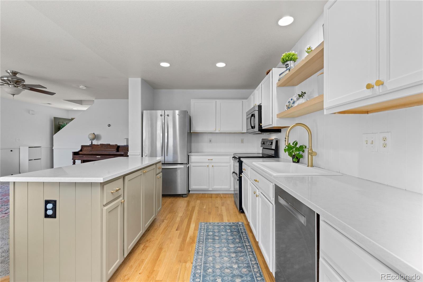MLS Image #5 for 5350 s picadilly court ,aurora, Colorado
