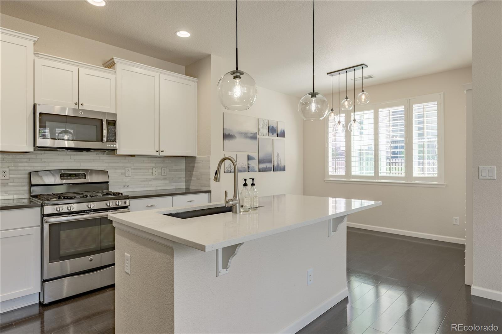 MLS Image #4 for 9068 e phillips drive,englewood, Colorado