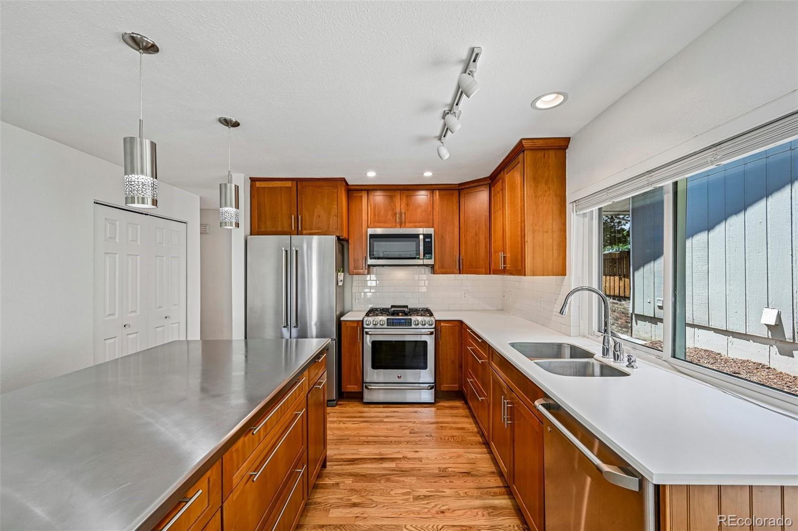 MLS Image #12 for 12239 e amherst circle,aurora, Colorado