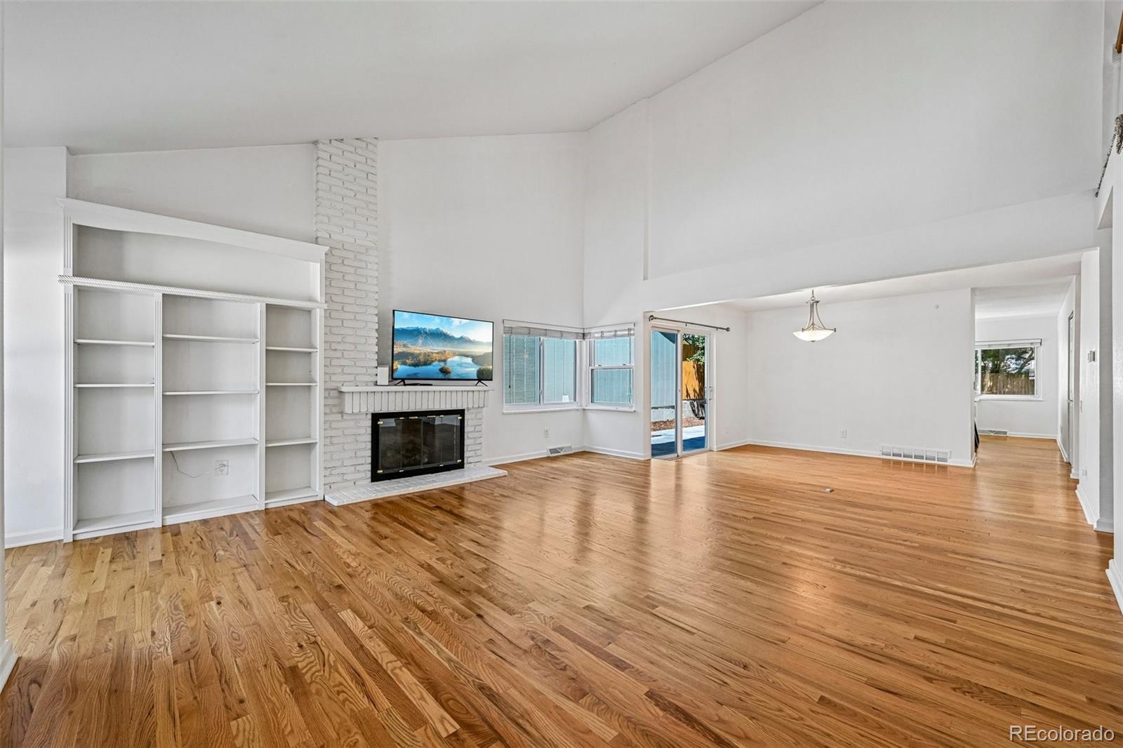 MLS Image #3 for 12239 e amherst circle,aurora, Colorado