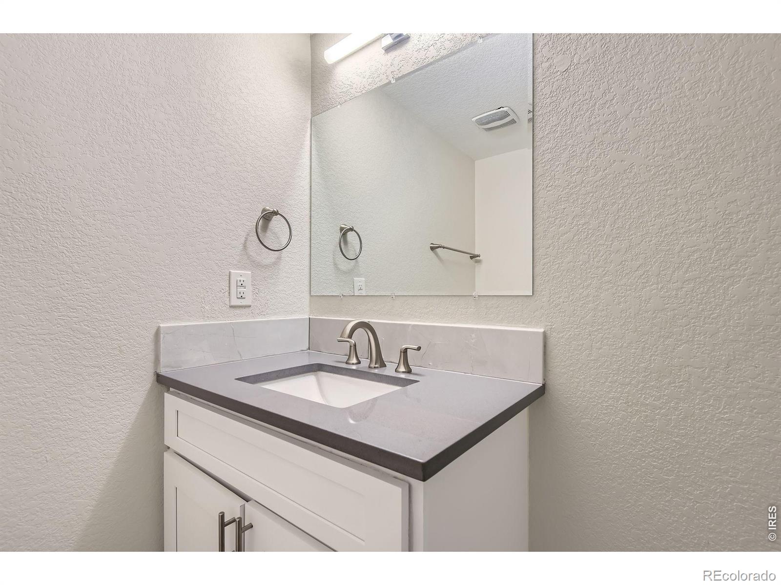 MLS Image #22 for 345 s forest street,denver, Colorado