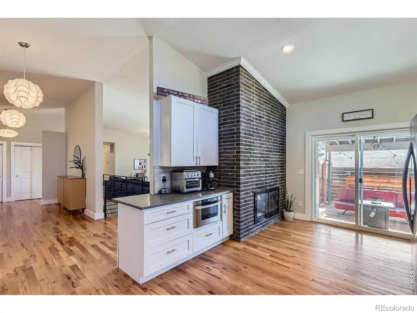 MLS Image #4 for 345 s forest street,denver, Colorado