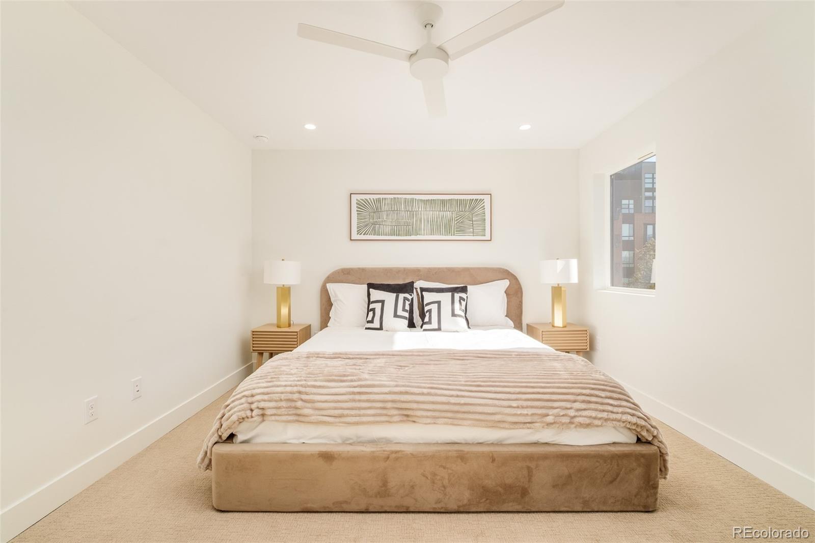 MLS Image #15 for 2349 s high street,denver, Colorado