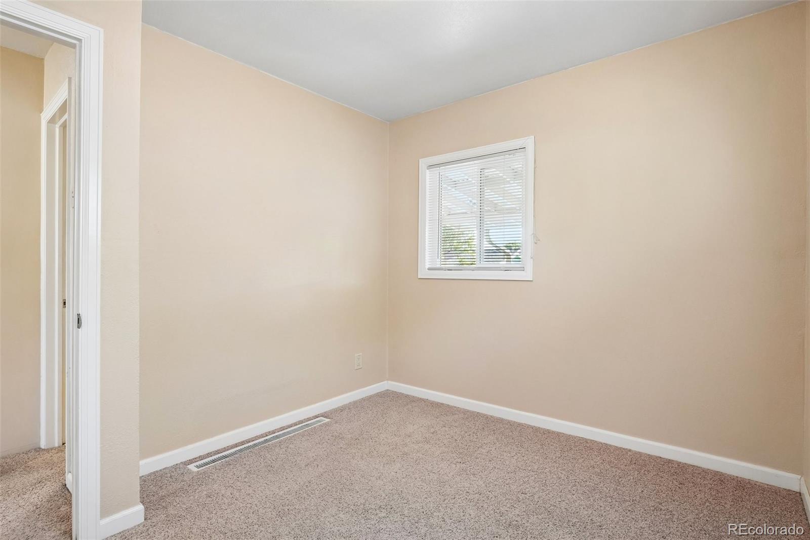 MLS Image #18 for 2710 s linley court,denver, Colorado