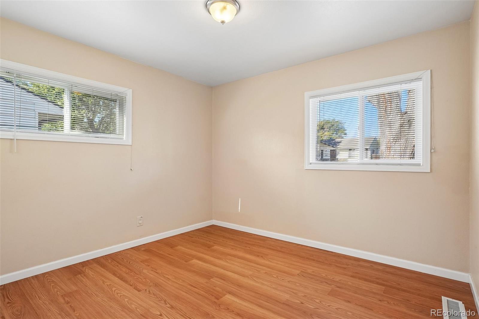 MLS Image #20 for 2710 s linley court,denver, Colorado