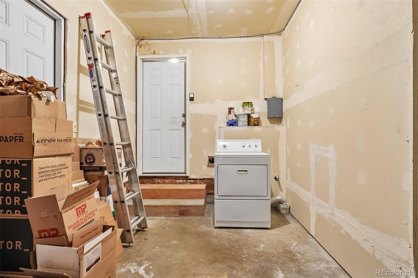 MLS Image #23 for 2710 s linley court,denver, Colorado