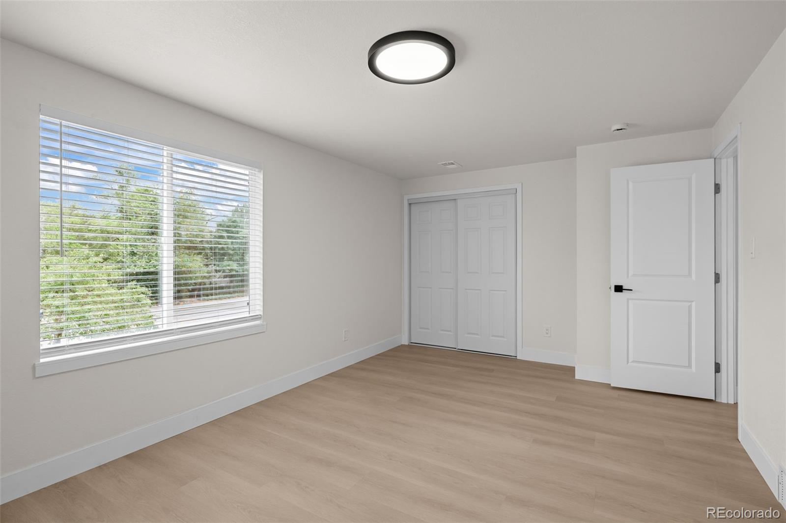 MLS Image #22 for 1779 s monaco parkway,denver, Colorado