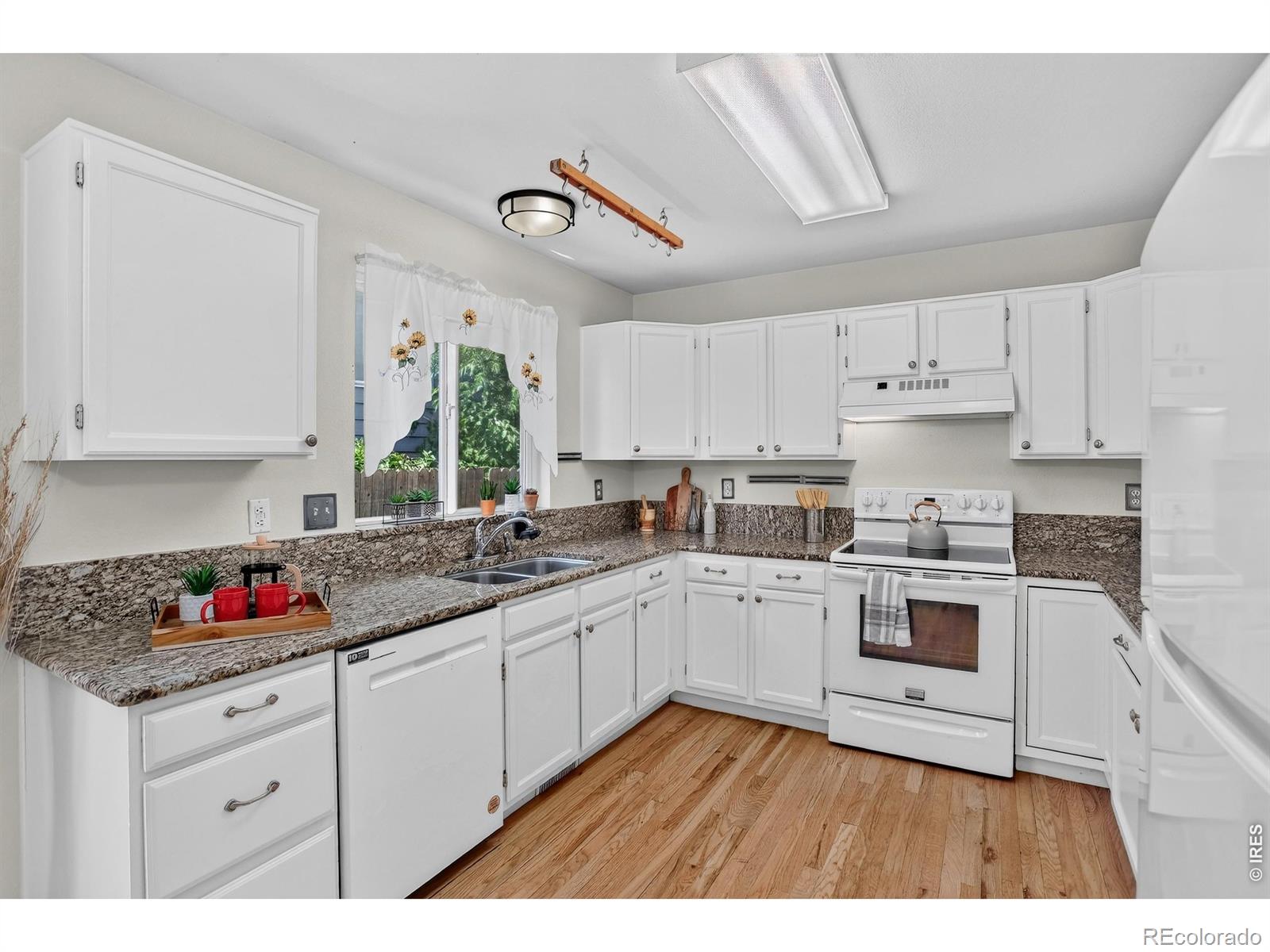 MLS Image #7 for 346  wadsworth circle,longmont, Colorado