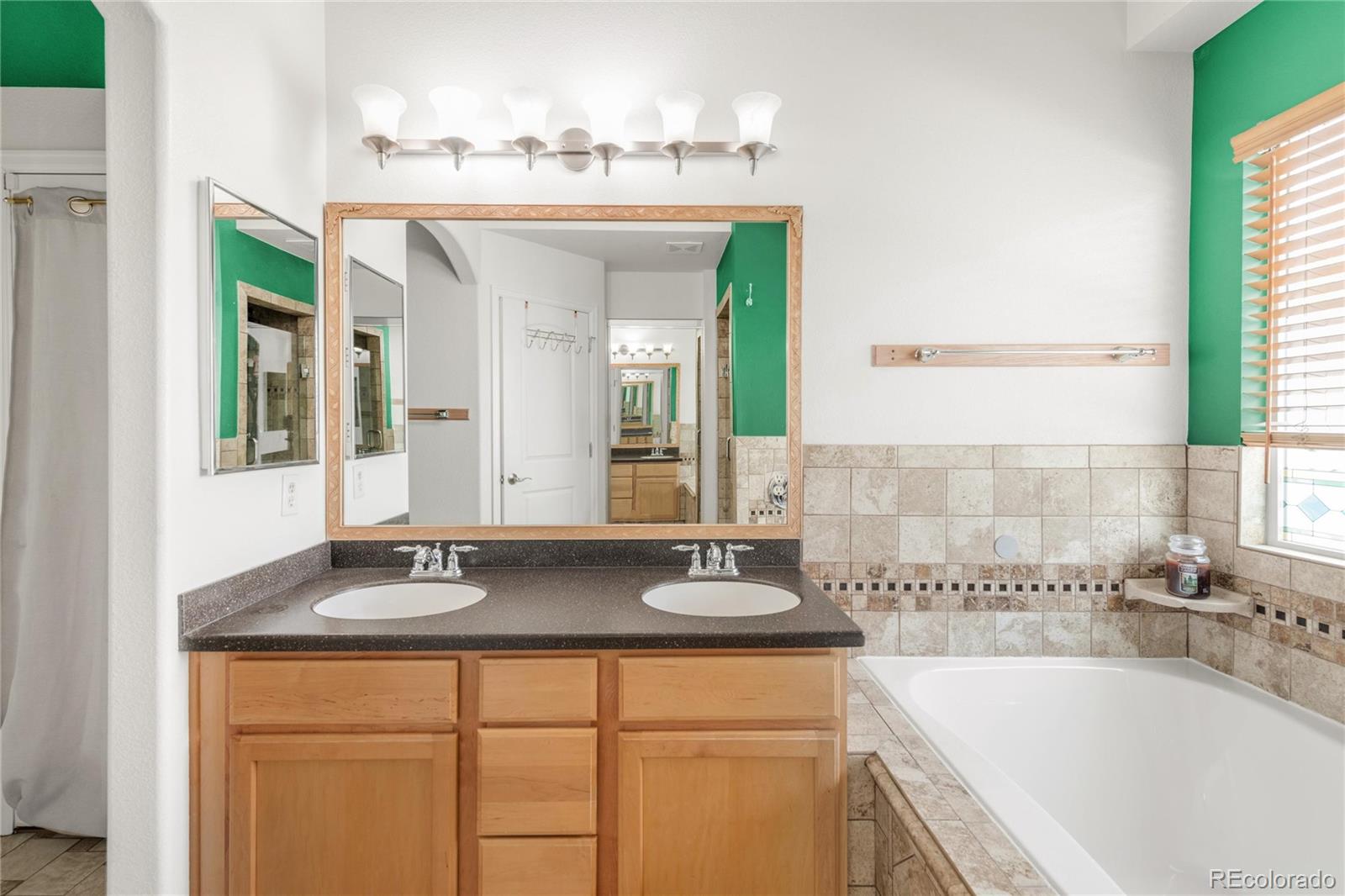 MLS Image #16 for 1510 s de gaulle circle,aurora, Colorado
