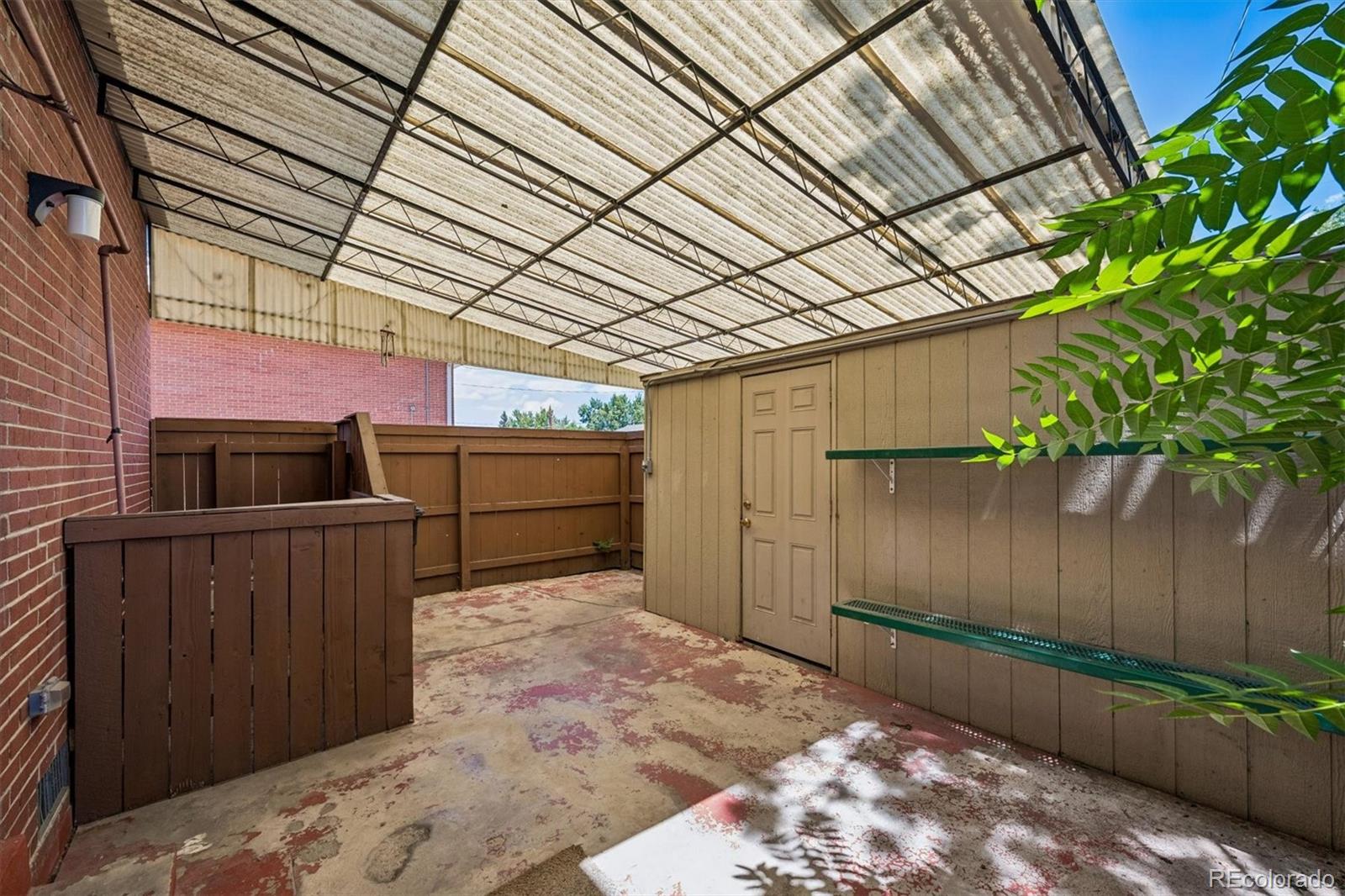 MLS Image #21 for 3942 s yosemite street,denver, Colorado