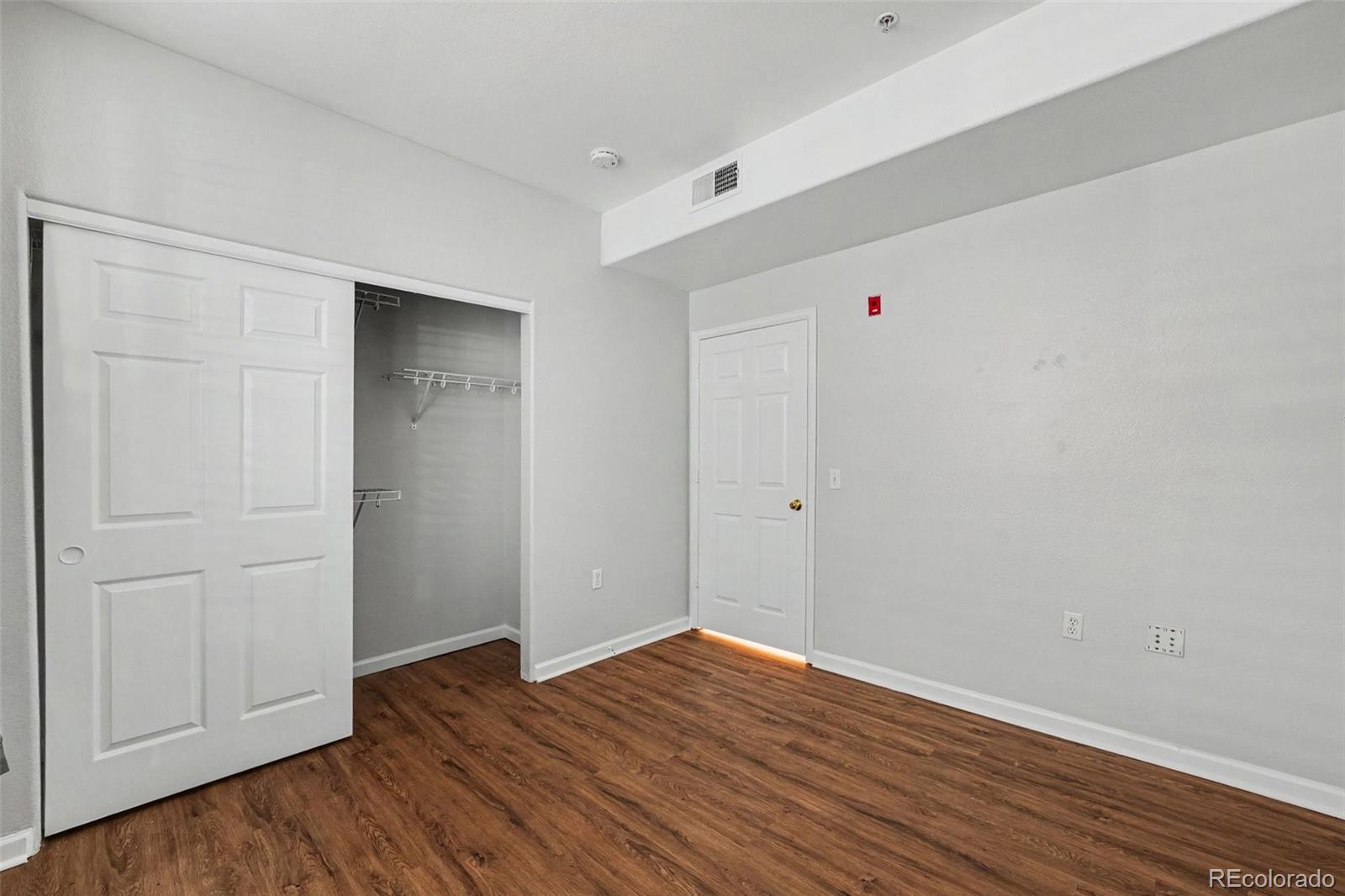 MLS Image #11 for 1747 n pearl street 103,denver, Colorado
