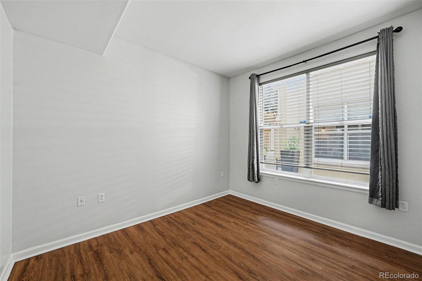 MLS Image #12 for 1747 n pearl street 103,denver, Colorado