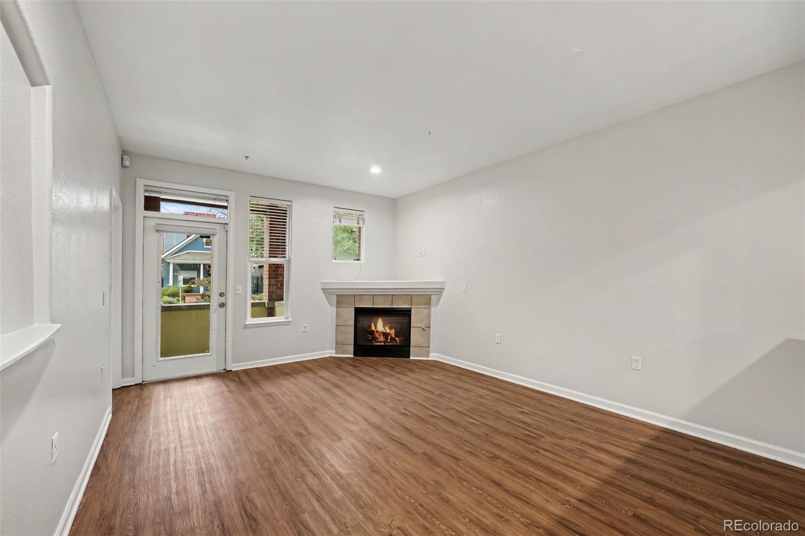 MLS Image #2 for 1747 n pearl street 103,denver, Colorado