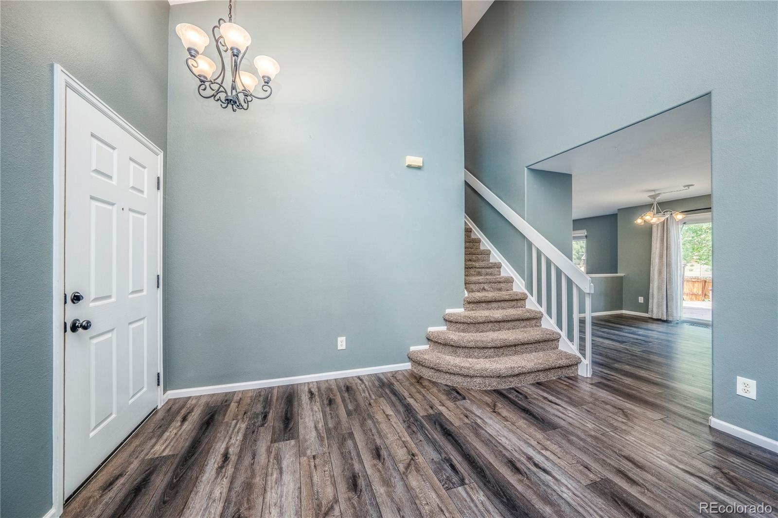 MLS Image #4 for 5519 s versailles street,aurora, Colorado
