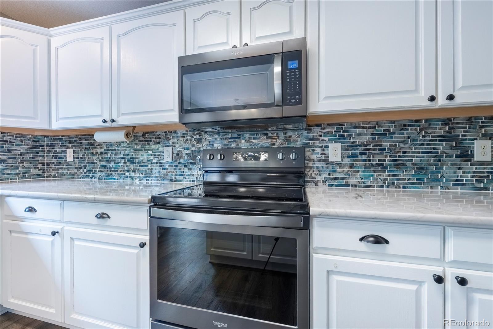 MLS Image #9 for 5519 s versailles street,aurora, Colorado