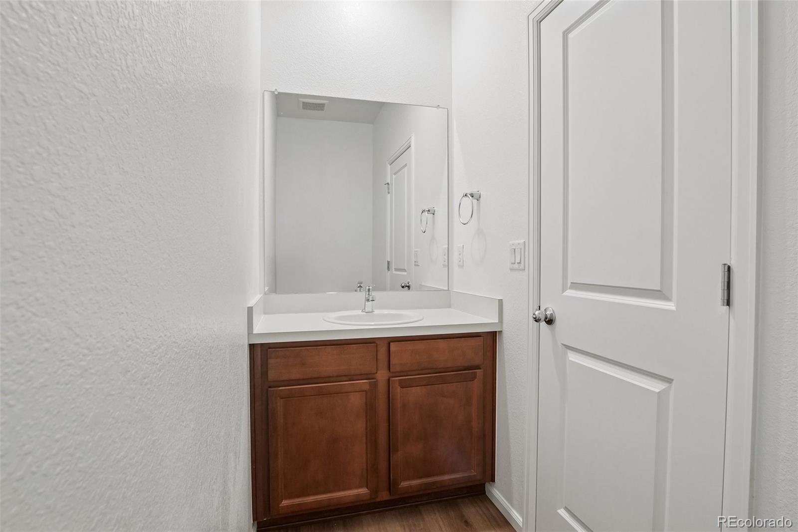 MLS Image #12 for 5432 n denali boulevard,aurora, Colorado