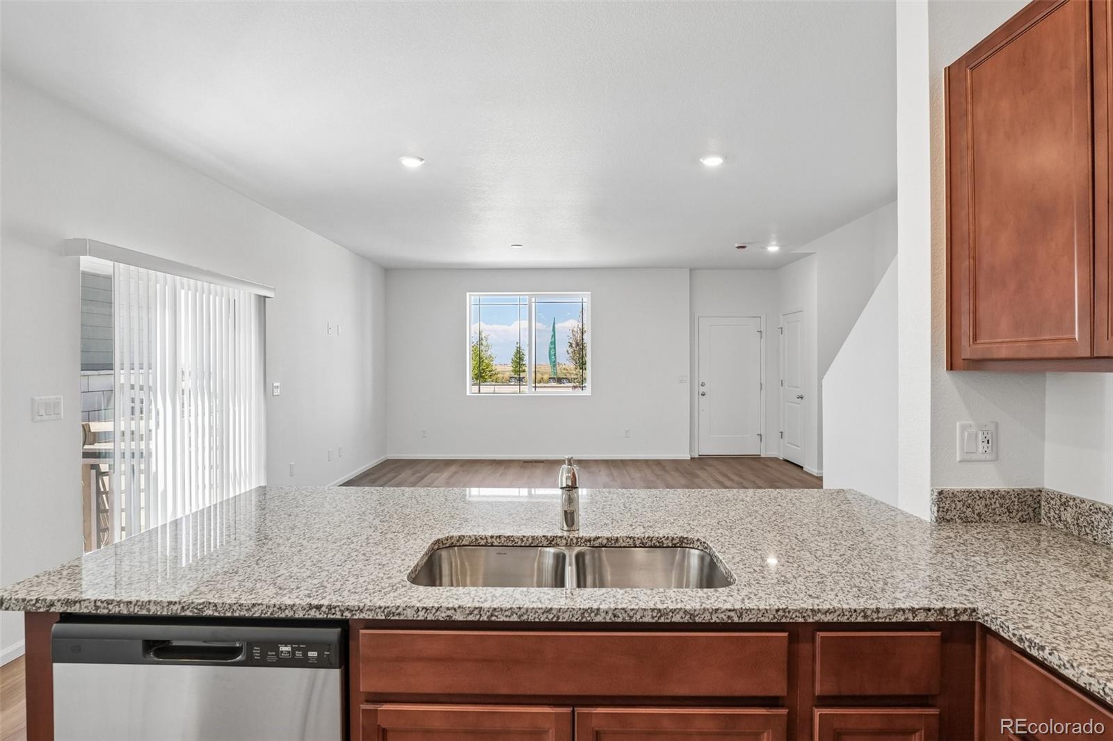 MLS Image #8 for 5432 n denali boulevard,aurora, Colorado