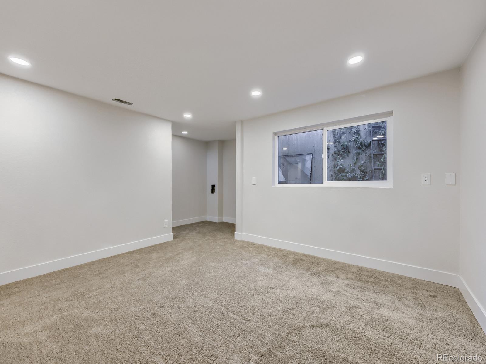 MLS Image #19 for 11656  community center drive,denver, Colorado