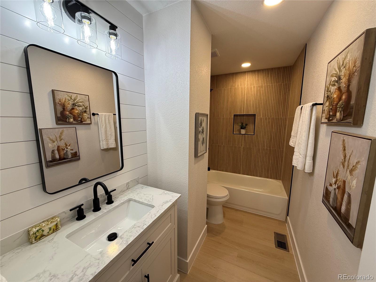MLS Image #20 for 11656  community center drive,denver, Colorado