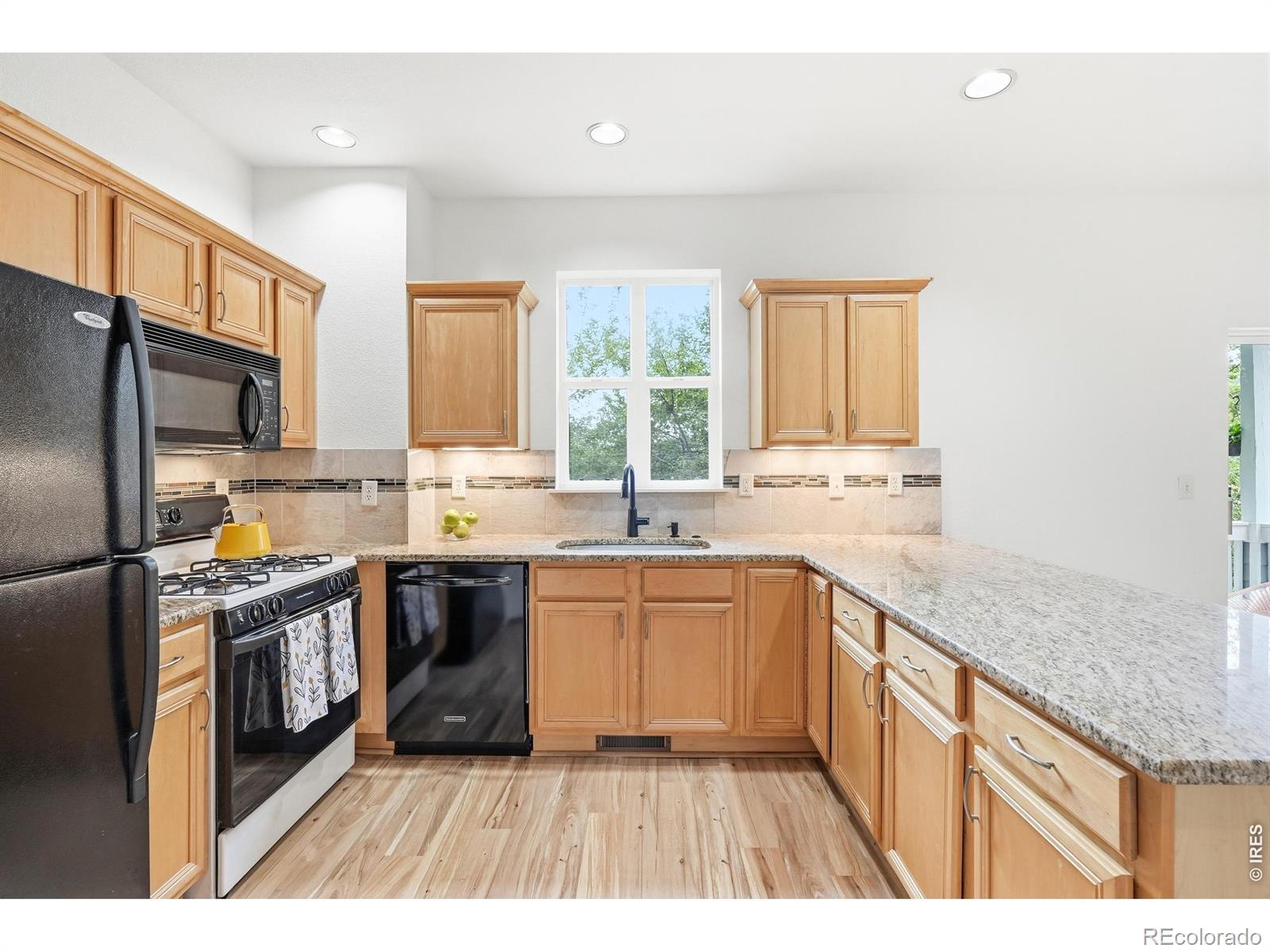 MLS Image #8 for 2413  water cress court,longmont, Colorado