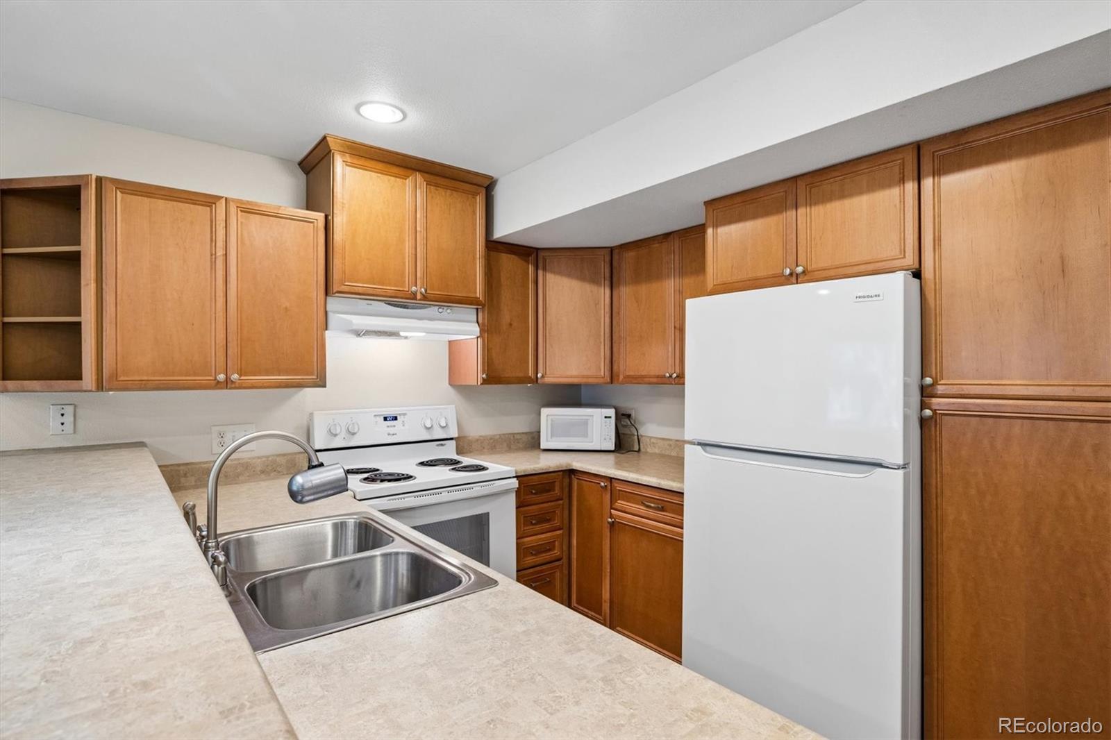 MLS Image #9 for 18318 w 58th place,golden, Colorado