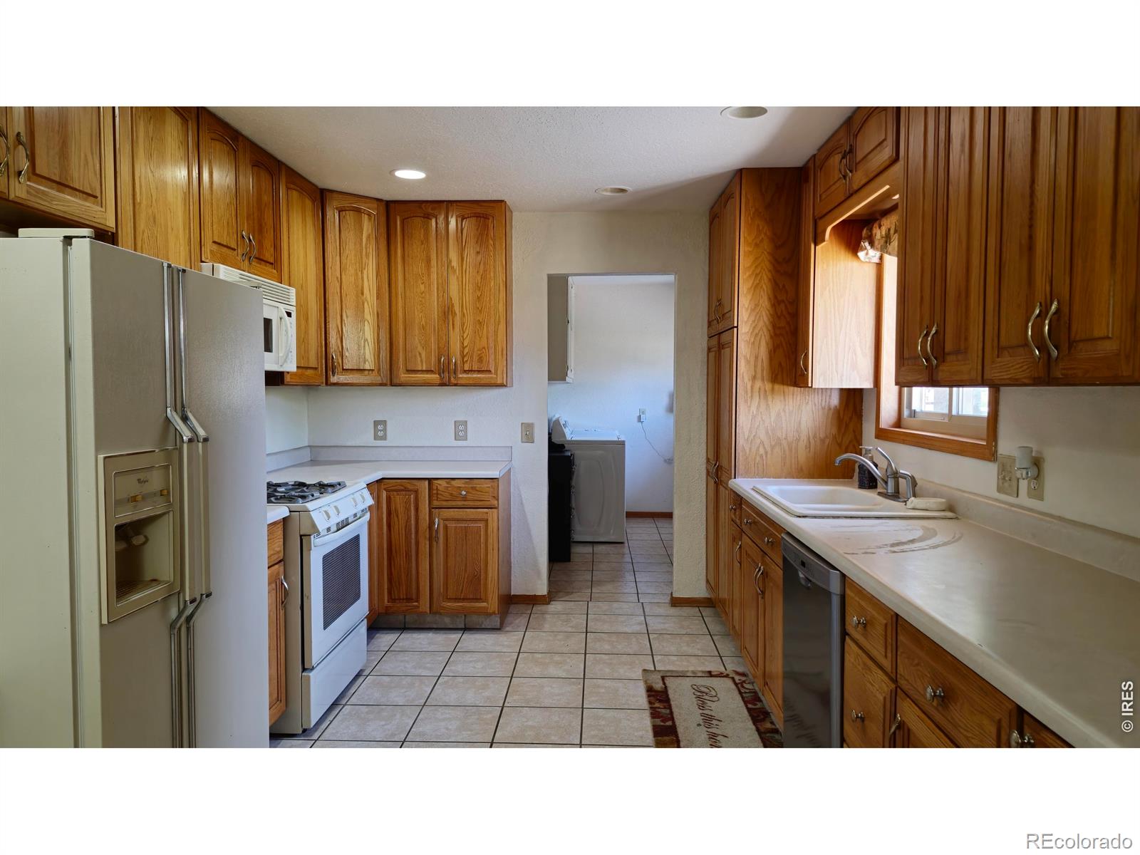 MLS Image #6 for 1886  fay street,burlington, Colorado